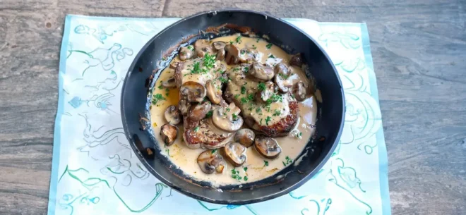 Poulet à la Moutarde et aux Champignons