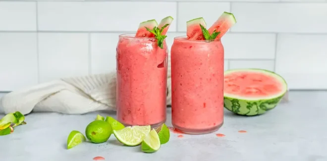 Smoothie Pastèque-Fraise : Rafraîchissant et Nutritif