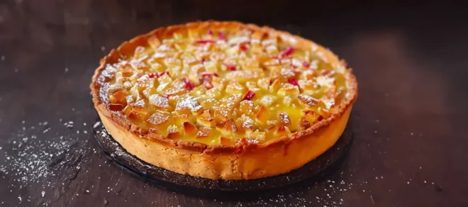 Tarte à la rhubarbe traditionnelle (Lorraine)