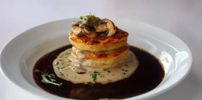 Vol-au-Vent au Poulet et Champignons