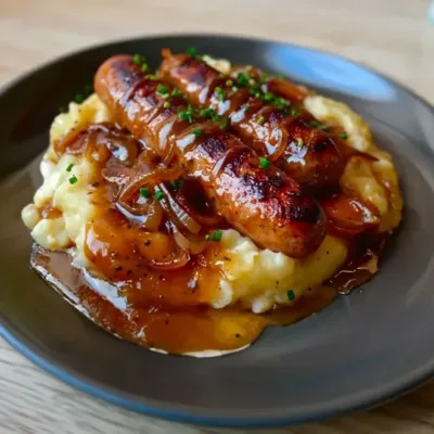 Bangers et Purée : Recette Traditionnelle Anglaise