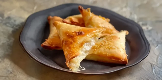 Samoussas au Chèvre et au Miel : Recette Savoureuse