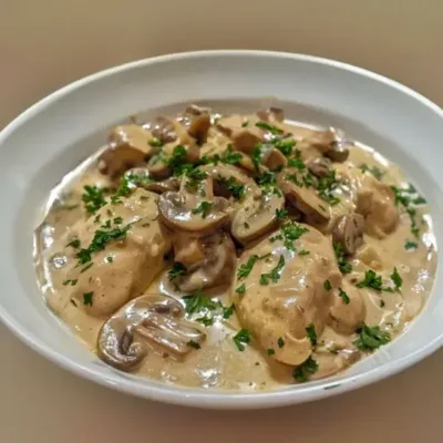 Blanquette de Poulet aux Champignons Savoureuse