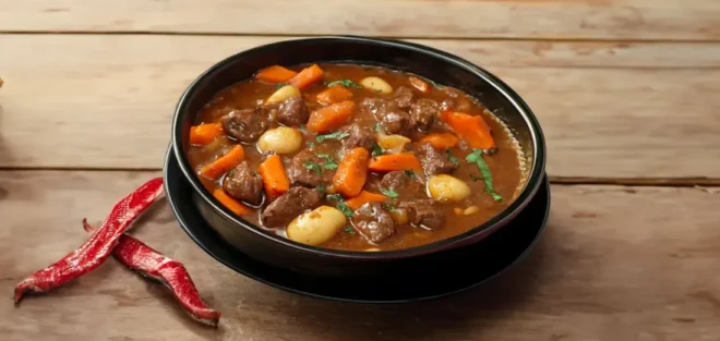 Un Bœuf Mode Comme Autrefois, à Tomber par Terre