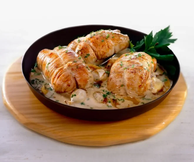 Paupiettes de Veau à la Crème et au Vin Blanc
