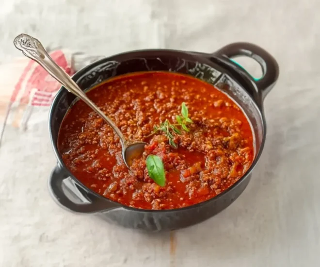 Sauce Bolognaise Maison : Recette Facile et Savoureuse