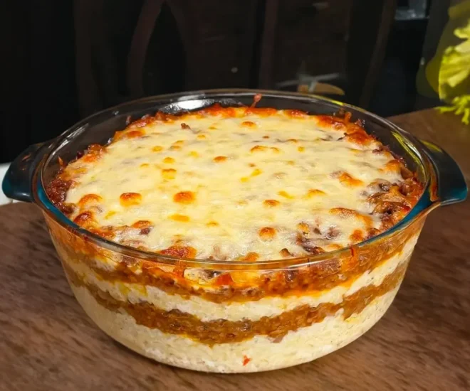 Gratin de Purée de Pommes de Terre et Viande Hachée