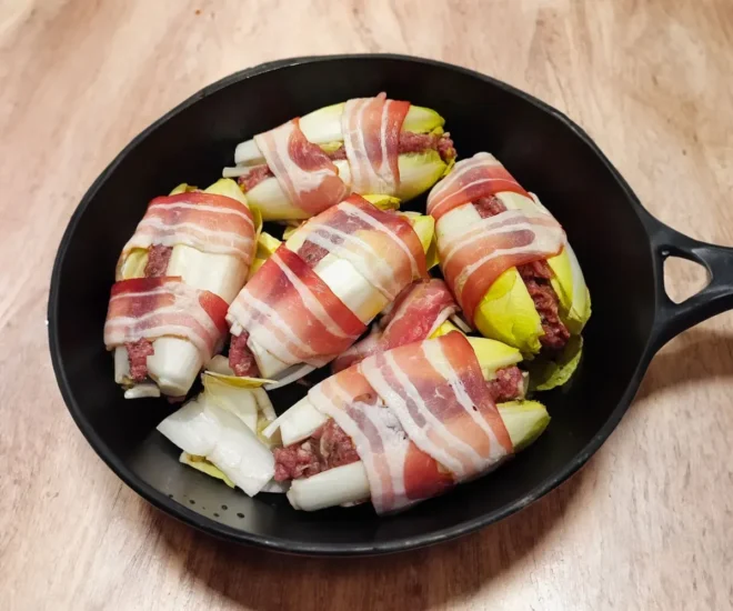 Endives farcies au lard et à la viande hachée