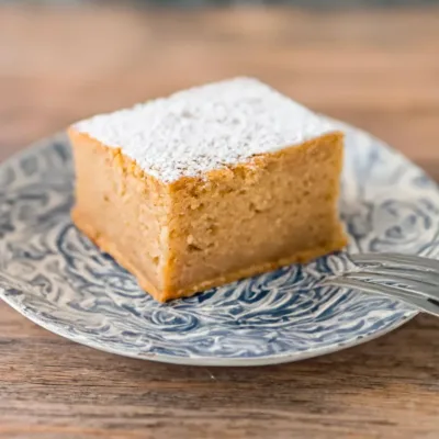 Moelleux aux Amandes et Compote de Pommes