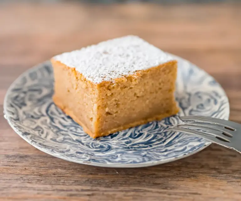 Moelleux aux Amandes et Compote de Pommes : Une Douceur Sainement Gourmande