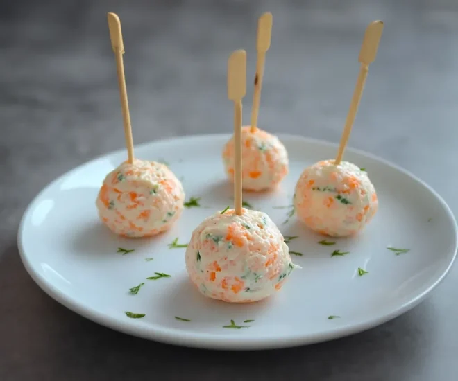 Boulettes Apéritives au Surimi et Fromage Frais