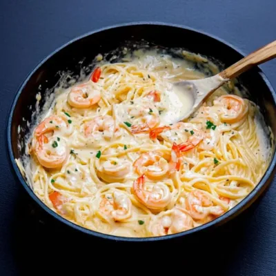 Linguines aux crevettes citronnées et crème légère
