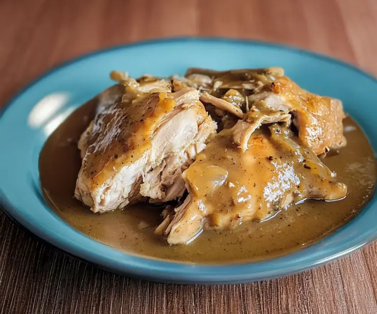 🍗 Poulet à la Mijoteuse et sa Sauce Onctueuse aux Herbes