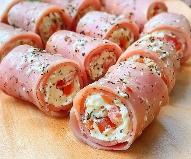 Roulés de Jambon au Fromage Frais : Une Bouchée Fraîche et Savoureuse