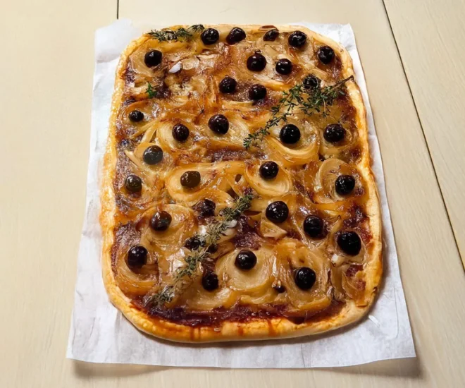 🥧✨ Pissaladière Niçoise : la vraie recette traditionnelle !
