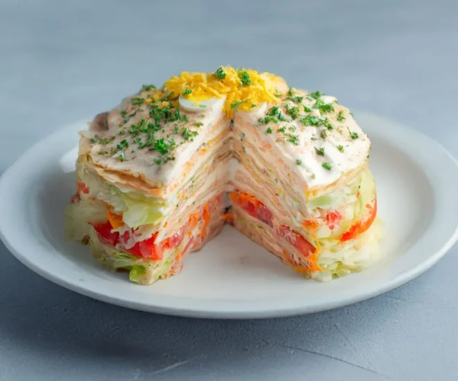 🥗 Gâteau de Crudités Ultra Frais – La Recette Sans Cuisson qui Fait Sensation 😋🌿