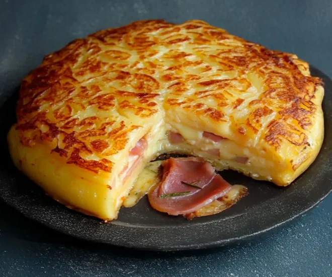 Gâteau de Pommes de Terre Farci au Jambon & Fromage : Le Gratin Réconfortant Parfait