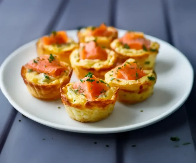 Mini Quiches au Saumon Fumé : Élégance et Saveurs