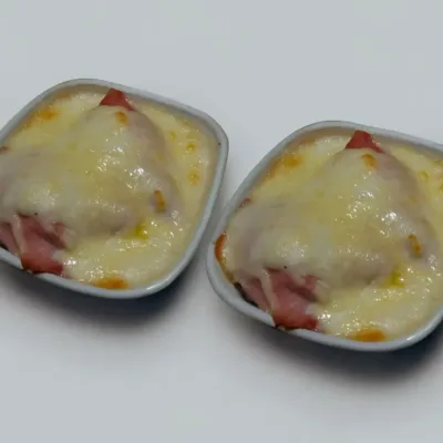 Oeufs Durs au Jambon et Béchamel Fromagée