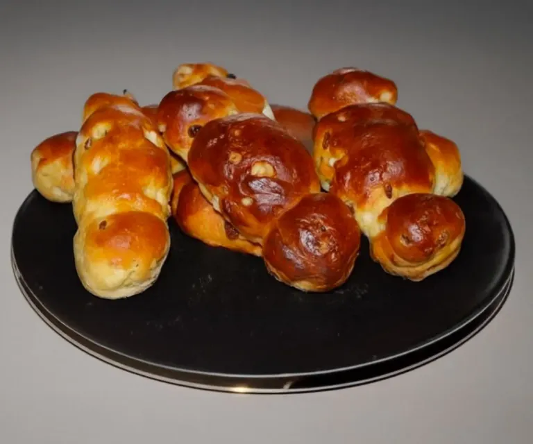 🇧🇪 Cougnou Belge Traditionnel – La Brioche de Noël Par Excellence