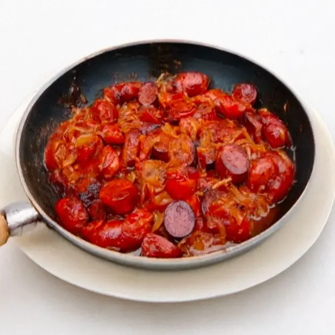 đ¶ïž Rougail Saucisse RĂ©unionnais â Saveurs Authentiques de lâĂźle Intense