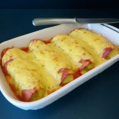 Jambon roulé à la purée et béchamel gratinée