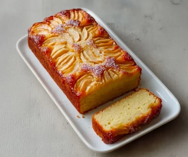 Cake aux Pommes Extra Moelleux : Recette Facile
