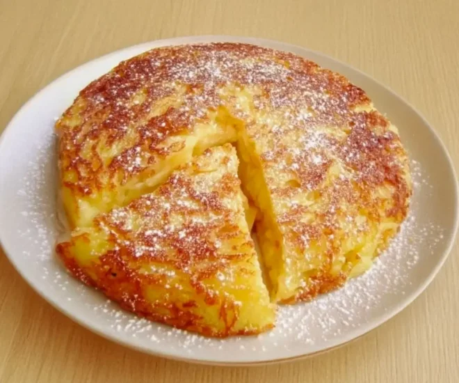 Gâteau aux Pommes à la Poêle Moelleux et Rapide