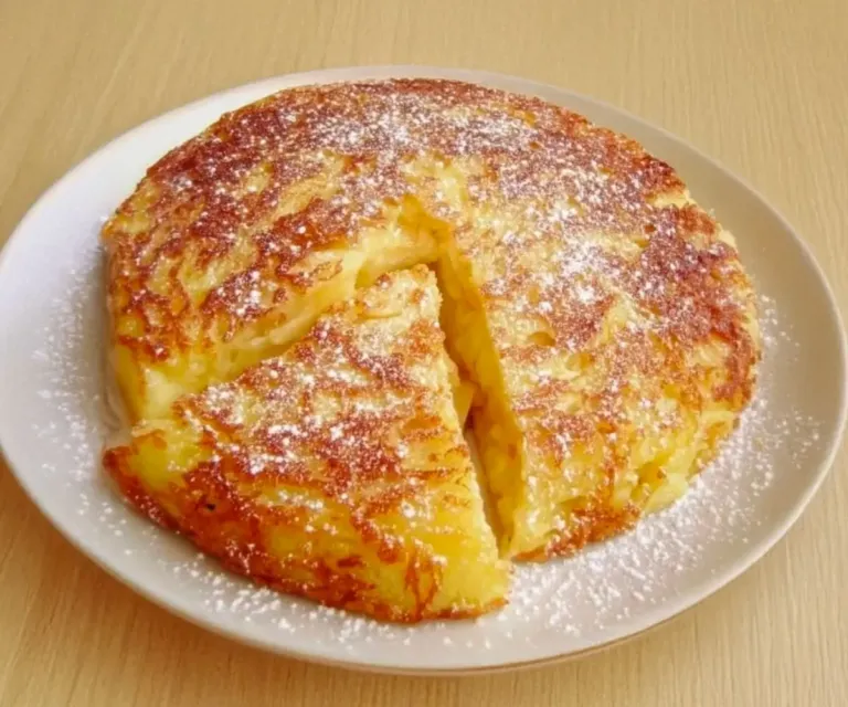 🍏 Gâteau aux Pommes à la Poêle Moelleux et Rapide