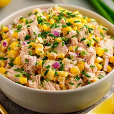 Salade Thon-Maïs Crémeuse : Recette Rapide et Savoureuse
