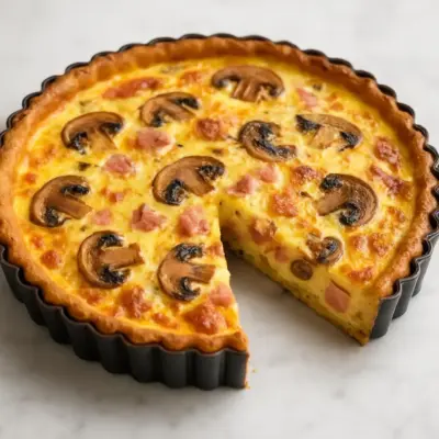 Quiche lorraine aux champignons et dés de jambon (pâte brisée maison)